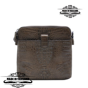 Матар цүнх 2 цах-тай урд тасалгаа нь давсан кноптой жижиг бор