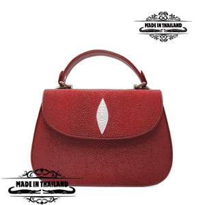 MN загас цүнх урдаа 1 нуруутай давж онгойдог улаан