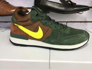 nike internationalist