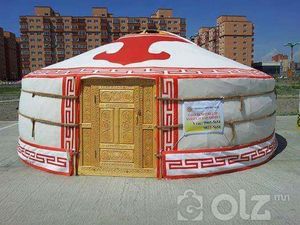 Гар сийлбэртэй Монгол гэр