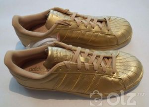 Adidas Superstar