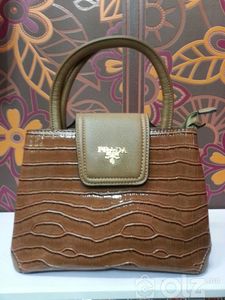 Prada цvнх