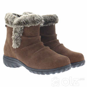 KHOMBU Ladies' All Weather Boot
