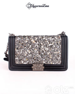 chanel medium shoulder bag