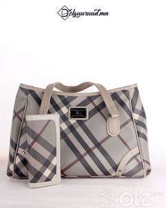 burberry /цүнх-350,0 түрийвч 150,0/