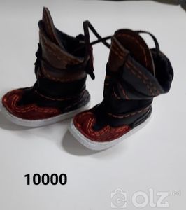 Монгол гутал сувинер