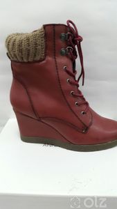 эмэгтэй гутал