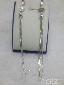 мөнгөн ээмэг