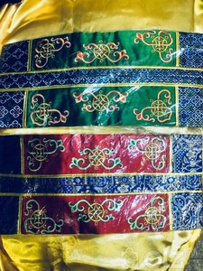 Зүү. ороосон даалин