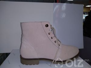 Эмэгтэй ботинк